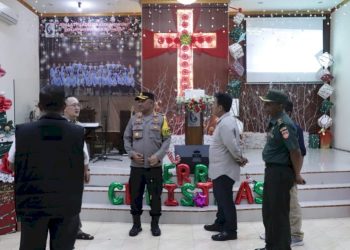 Pemeriksaan Gereja dan Pos Pengamanan Lilin Candi 2024 oleh Kapolres dan Forkopimda Pekalongan
