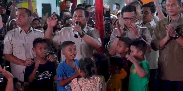 Pengungsi Merayakan Tahun Baru di Posko Batu Hula dengan Harapan Terus Mendapat Bantuan
