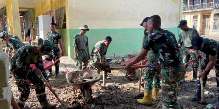 Pembersihan Sekolah Jelang Semester Baru di Pidie Jaya dan Aceh Tamiang Dipercepat