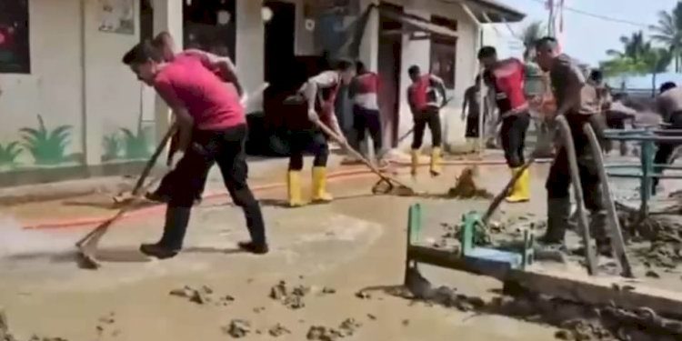 Polres Pidie Jaya dan Warga Bergotong Royong Percepat Pemulihan Pascabanjir