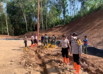 Polda Sumut Cepat Pulihkan Batang Toru Setelah Banjir dan Longsor, 61 Tenda Huntara Teraliri Listrik