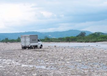 Petugas SPPG di Pedalaman NTT Bertaruh Nyawa Antar MBG, Harap Jembatan Terbangun