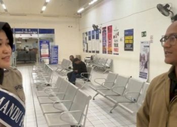 Warga Apresiasi Pelayanan Samsat Kelapa Dua, Proses Jadi Cepat dan Mudah