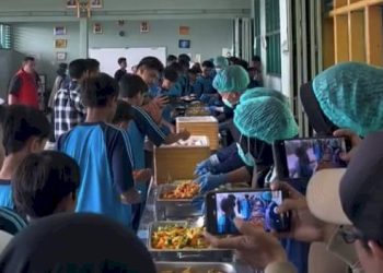 Ciptakan Kebersamaan di Sekolah, Prasmanan di Sukabumi Siswa Senang